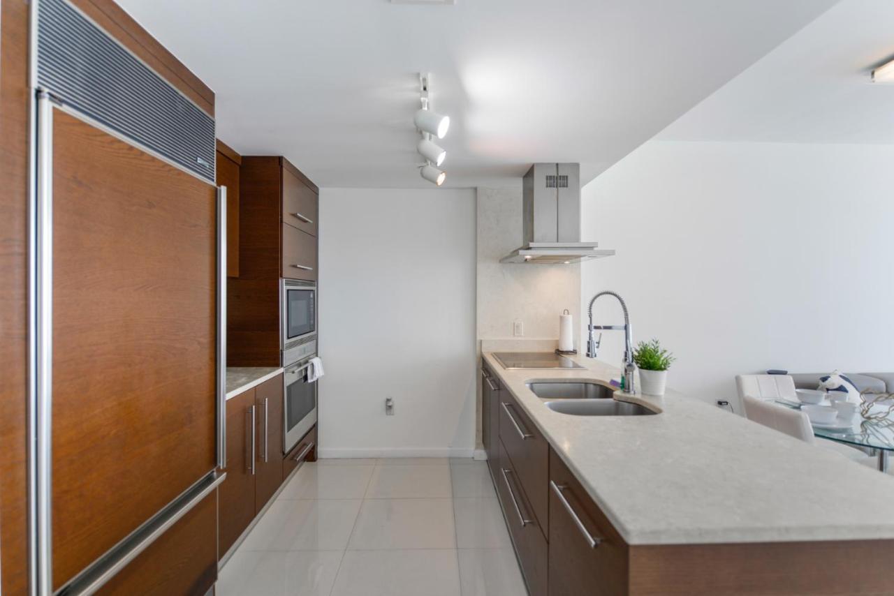 Icon Brickell Residences マイアミ エクステリア 写真